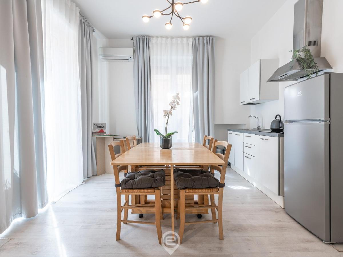 Garibaldi Central Apartment 卡利亚里 外观 照片